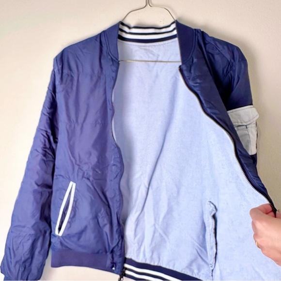 Sovereign Code Reversible Bomber Jacket - Picture 6 of 12